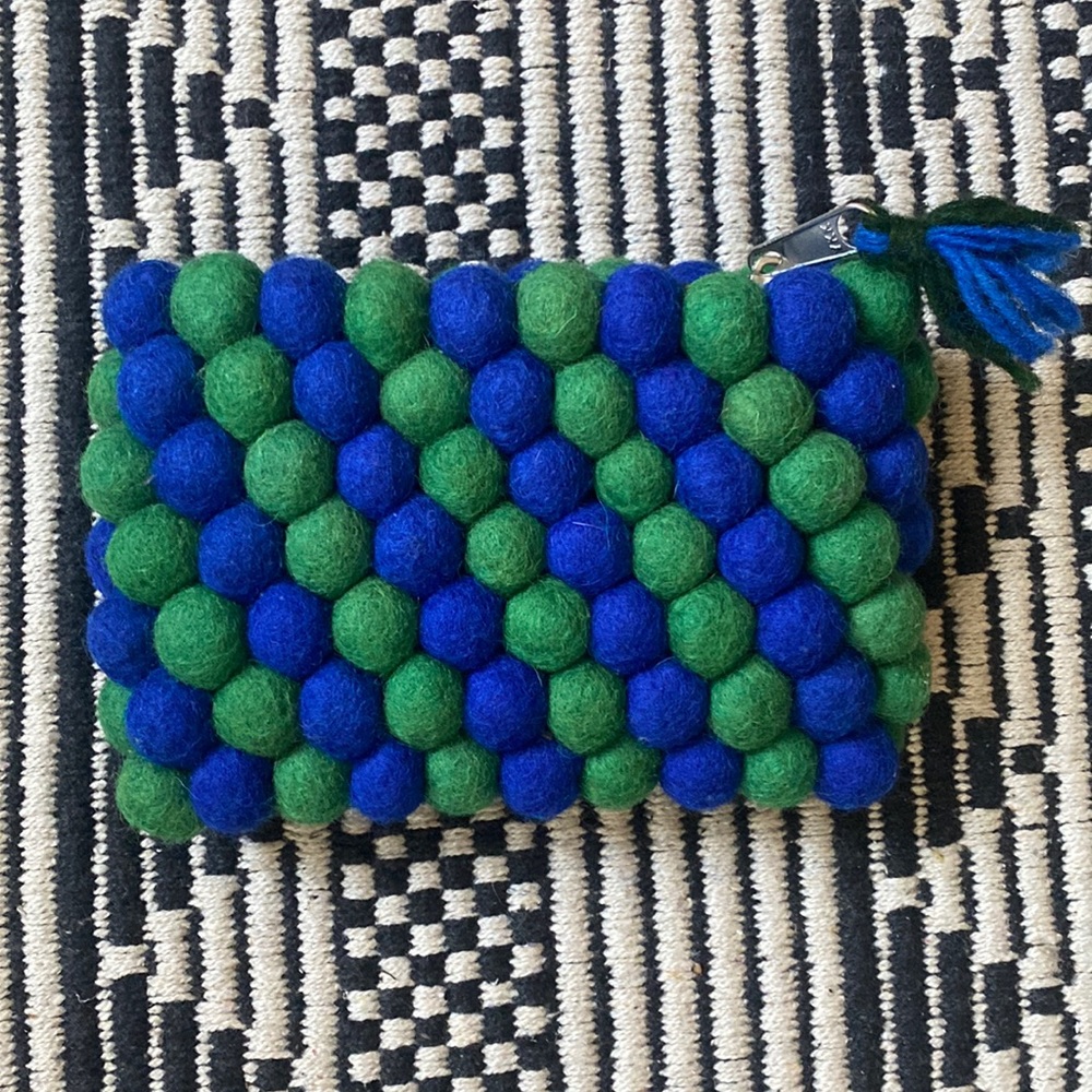 Felt Clutch Purse (5.5 x 3.5 in.) - NEVER BEEN USED!